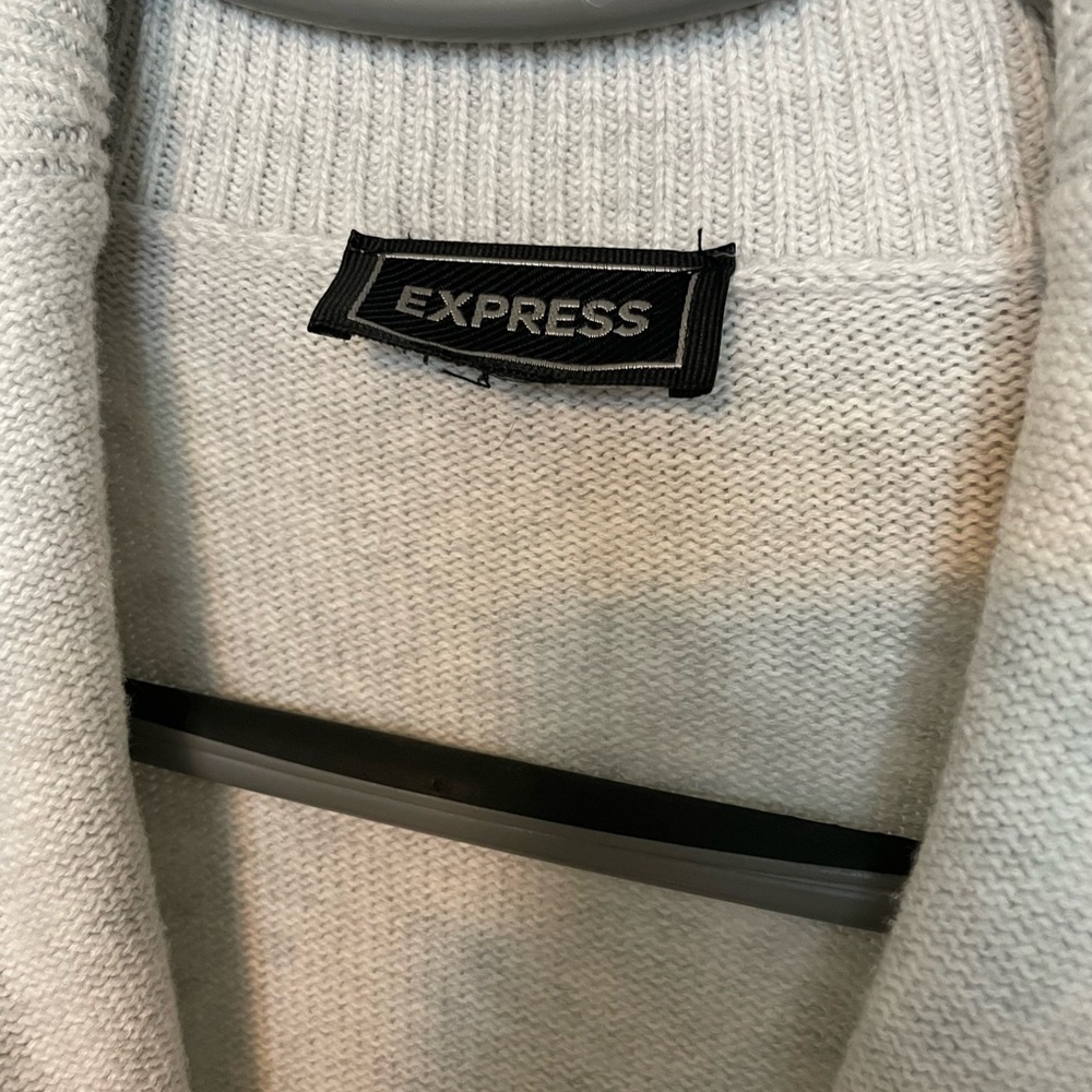 Express mens grey cardigan sweater sz l - Picture 2 of 3